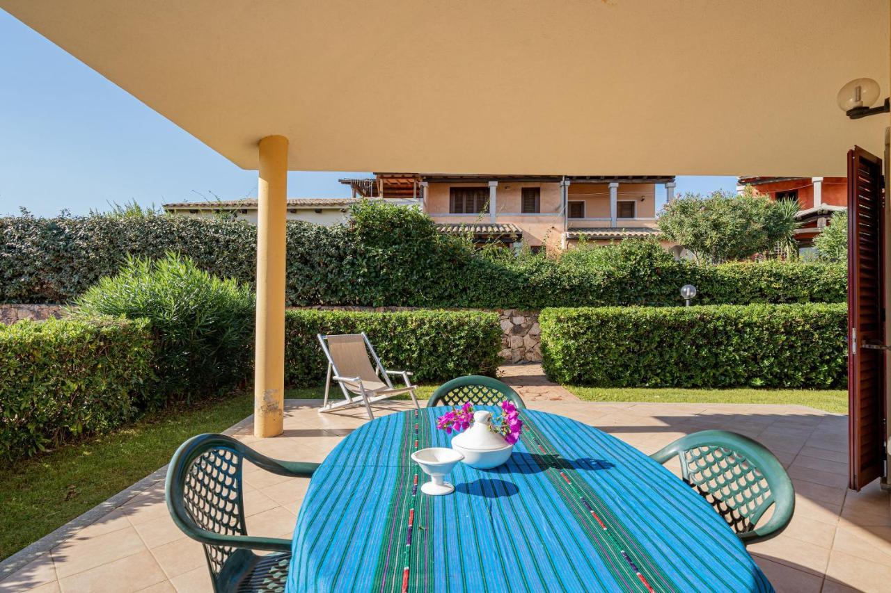 Apartments In Residence With Swimming Pool In Cala Girgolu Monte Petrosu Eksteriør bilde