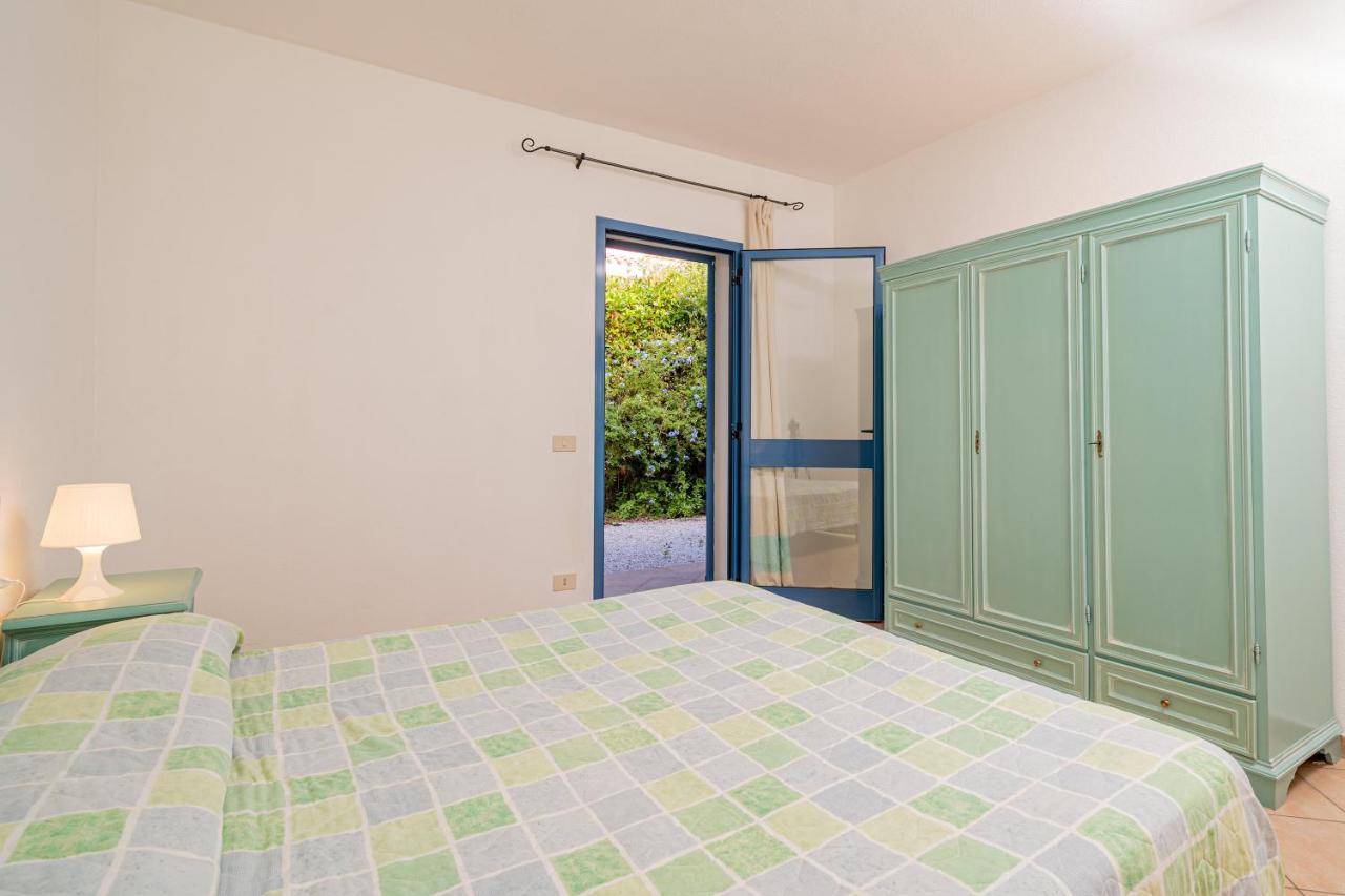 Apartments In Residence With Swimming Pool In Cala Girgolu Monte Petrosu Eksteriør bilde